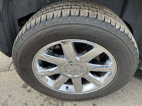 Used 2014 GMC Yukon Denali image 14