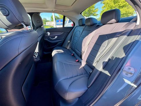 Used 2020 Mercedes-Benz C 300 4MATIC Sedan image 10