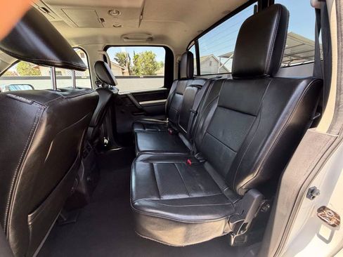 Used 2012 Nissan Titan SL RWD image 21