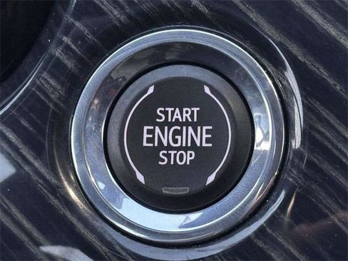 Used 2024 Cadillac XT6 Premium Luxury w/ LPO, Floor Liner Package image 27