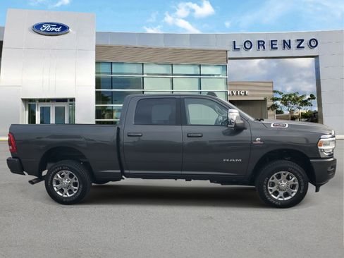 Used 2024 RAM 2500 Laramie image 4