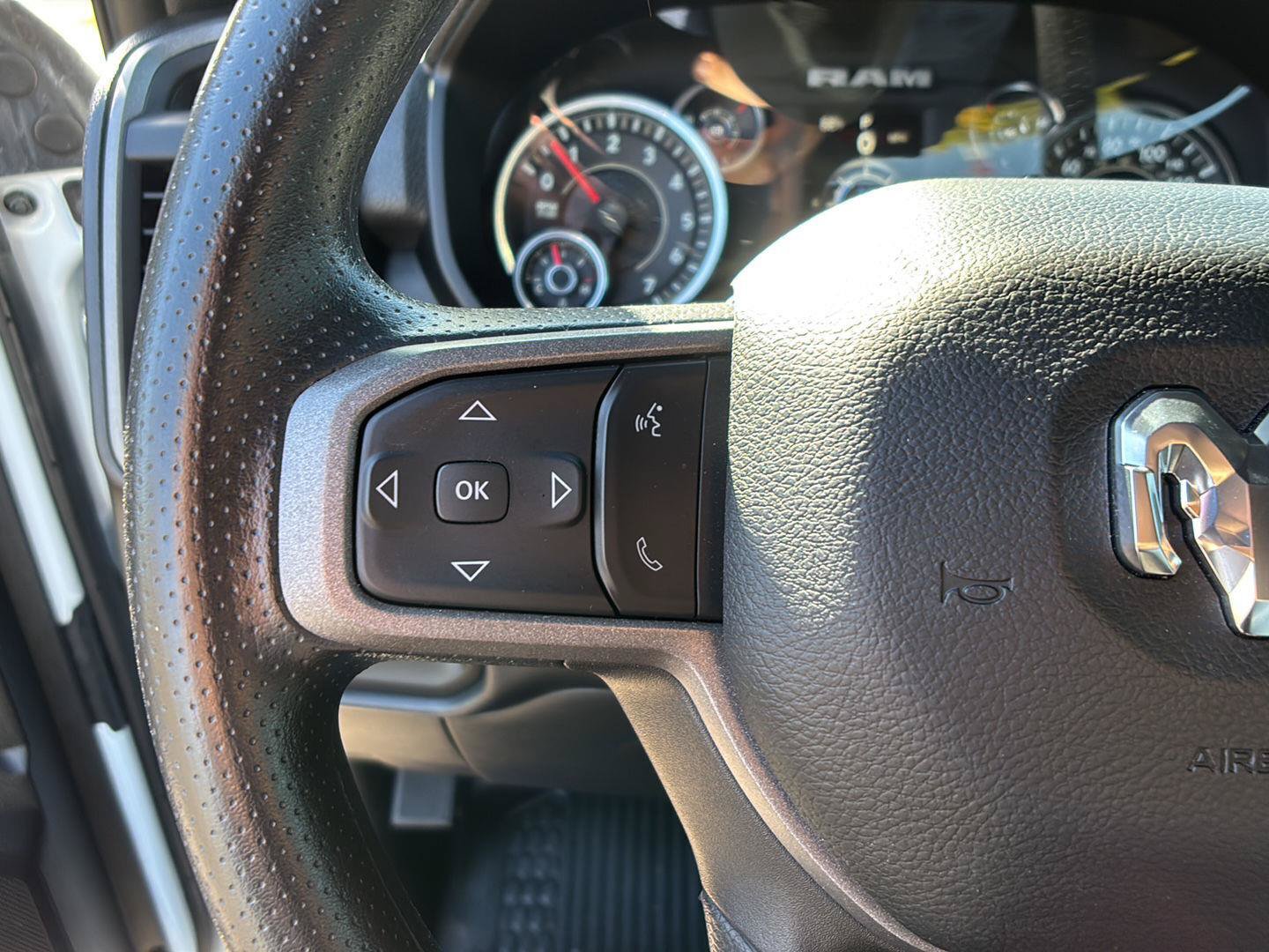 Used 2024 RAM 3500 Tradesman w/ Chrome Appearance Group AWD/4WD image 58