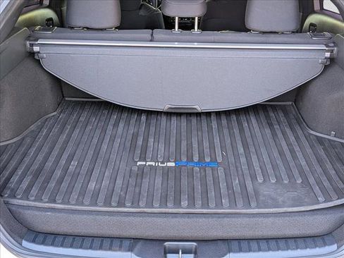 Used 2022 Toyota Prius Prime LE image 6