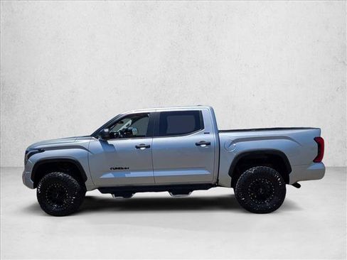 Used 2024 Toyota Tundra SR5 AWD/4WD image 9