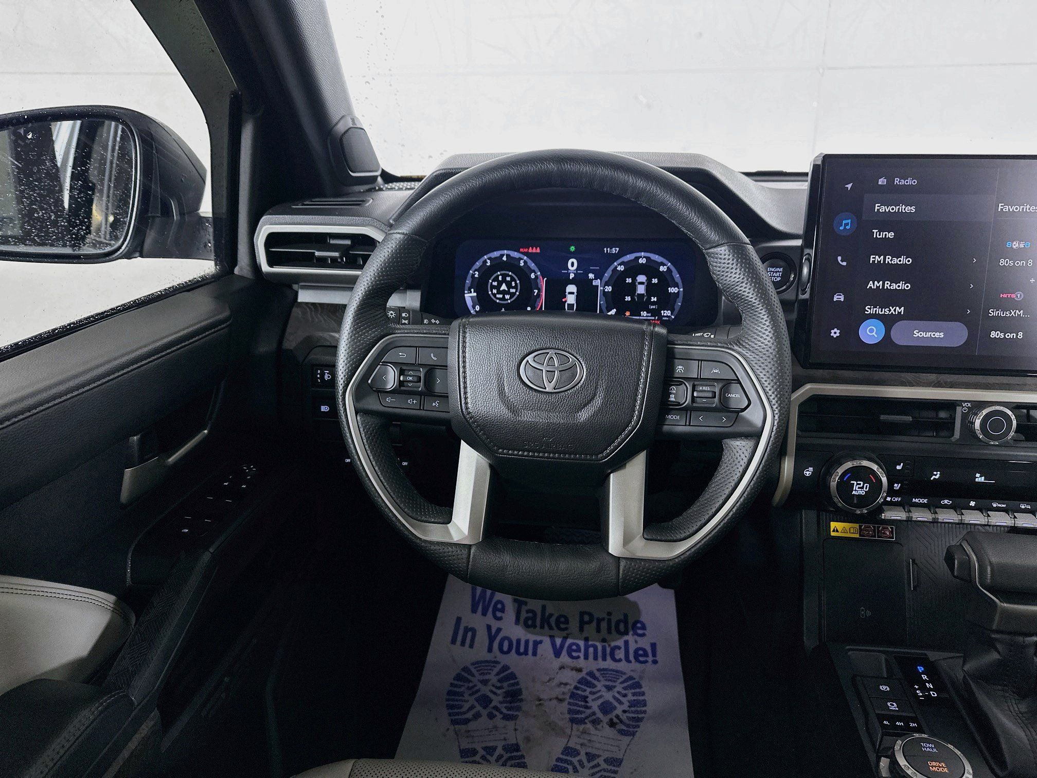Used 2024 Toyota Tacoma Limited w/ Limited Package (LT) AWD/4WD image 21