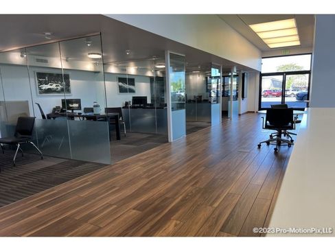 Used 2025 Ford F250 XLT image 32