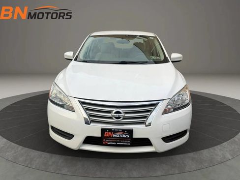 Used 2014 Nissan Sentra SV FWD image 2