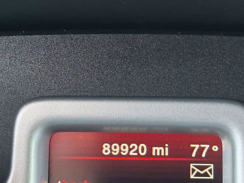 Used 2019 Dodge Journey SE w/ Connectivity Group FWD image 21
