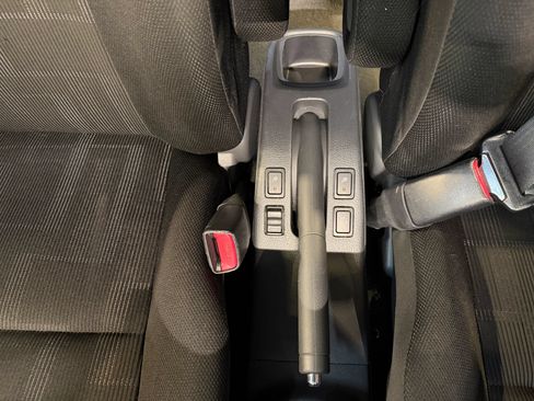 Used 2011 Suzuki SX4 AWD Hatchback image 20