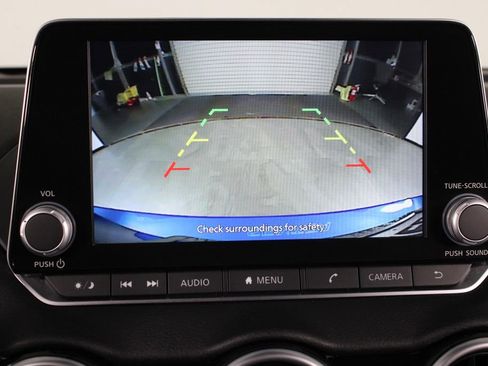 Certified 2025 Nissan Sentra SV image 29