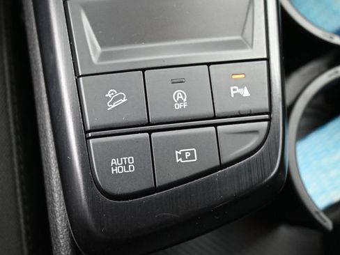 Used 2026 Kia Sportage LX FWD image 29