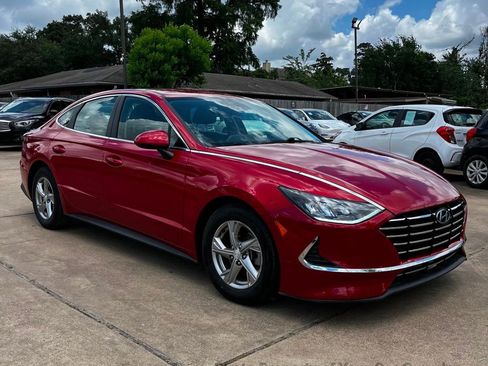 Used 2021 Hyundai Sonata SE FWD image 4