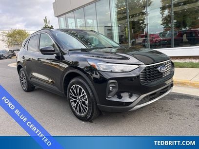 Certified 2025 Ford Escape SE w/ PHEV Premium Package