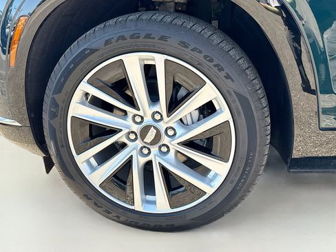 Used 2026 Cadillac Vistiq Luxury image 43