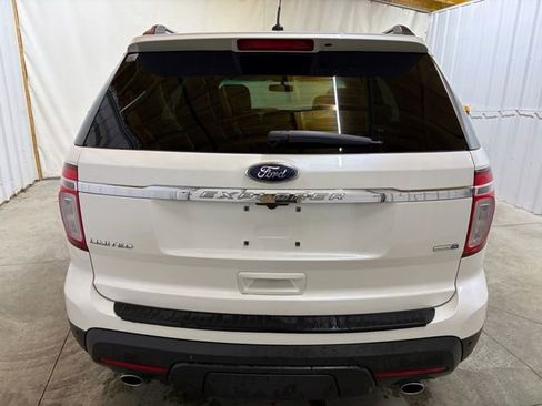 Used 2015 Ford Explorer Limited w/ Equipment Group 301A image 7