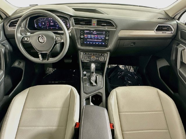 Used 2021 Volkswagen Tiguan SEL FWD image 13