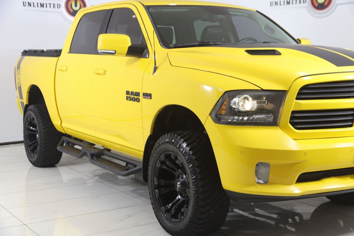 Used 2016 RAM 1500 Sport w/ Stinger Yellow Sport Package AWD/4WD image 35