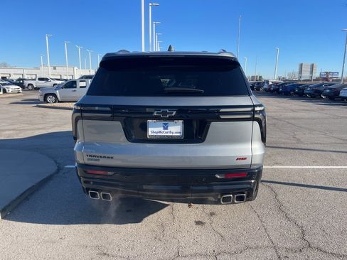 Certified 2024 Chevrolet Traverse RS w/ LPO, Floor Liner Package image 4