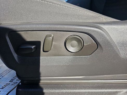 Used 2022 GMC Sierra 1500 Elevation w/ Preferred Package image 14