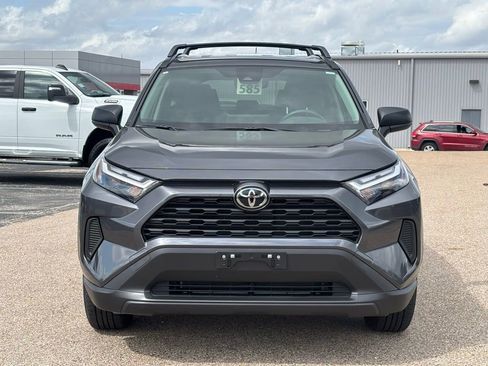Used 2025 Toyota RAV4 LE image 3