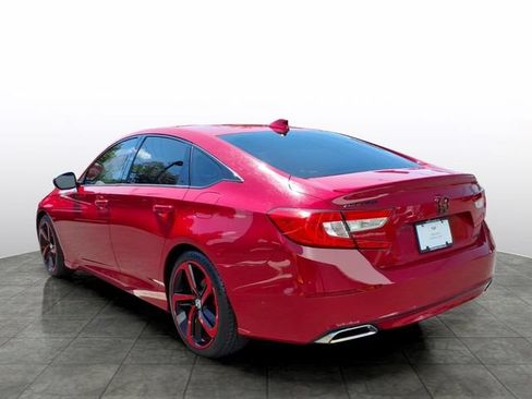 Used 2019 Honda Accord Sport image 4