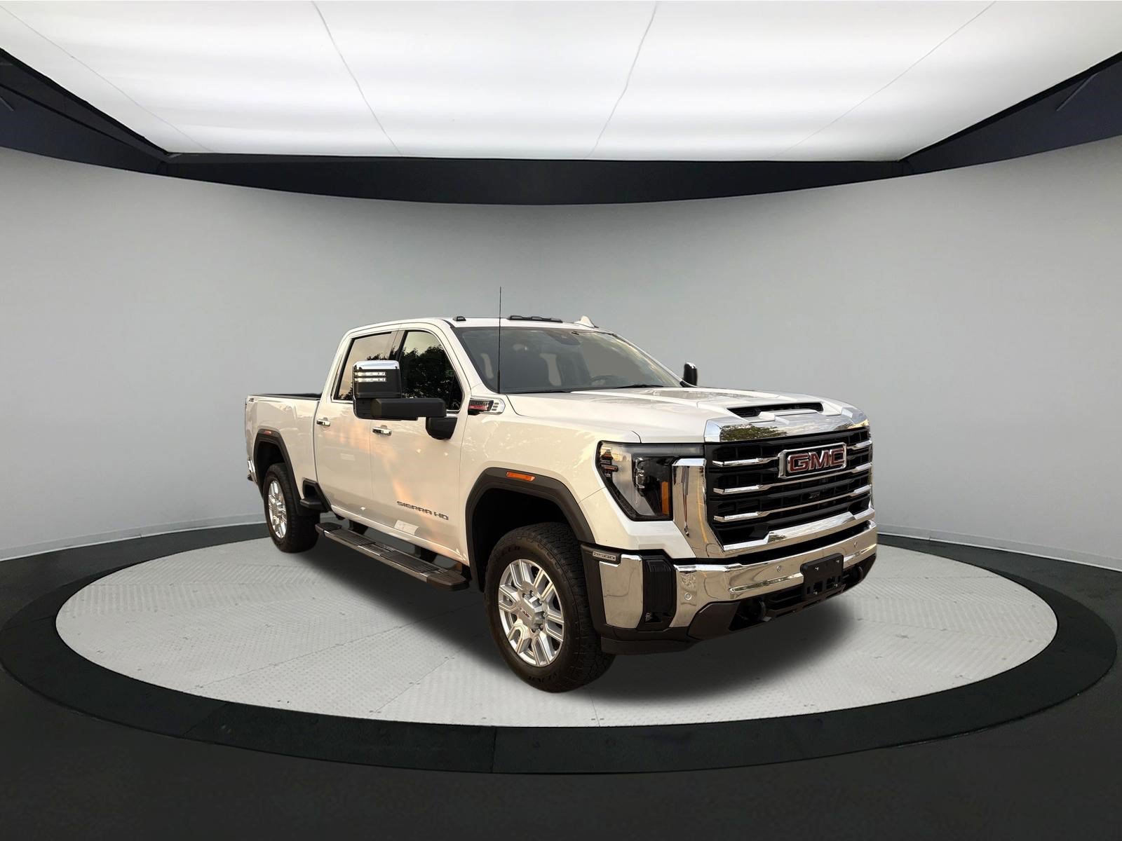 Used 2024 GMC Sierra 2500 SLT w/ SLT Premium Package AWD/4WD image 1