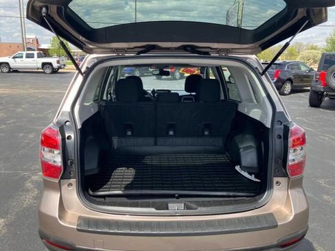 Used 2015 Subaru Forester 2.5i Premium w/ All-Weather Package AWD/4WD image 21