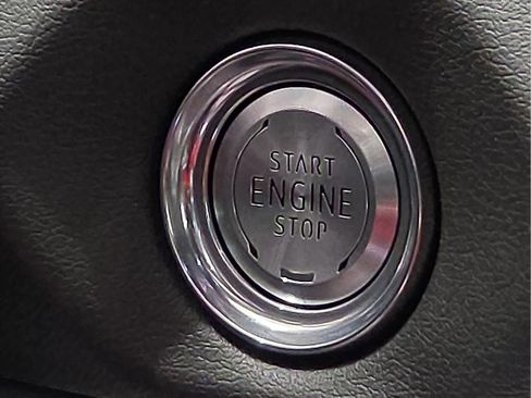 New 2026 Chevrolet Corvette E-Ray image 19