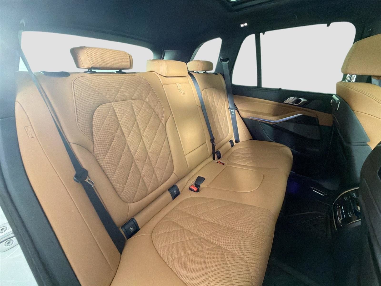 New 2026 BMW X5 xDrive50e AWD/4WD image 25