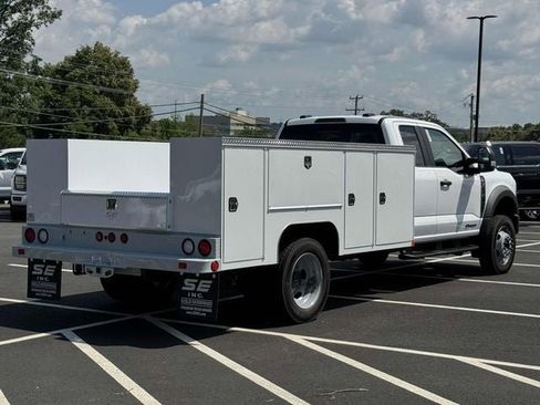 New 2025 Ford F550 4x4 Supercab Super Duty image 2