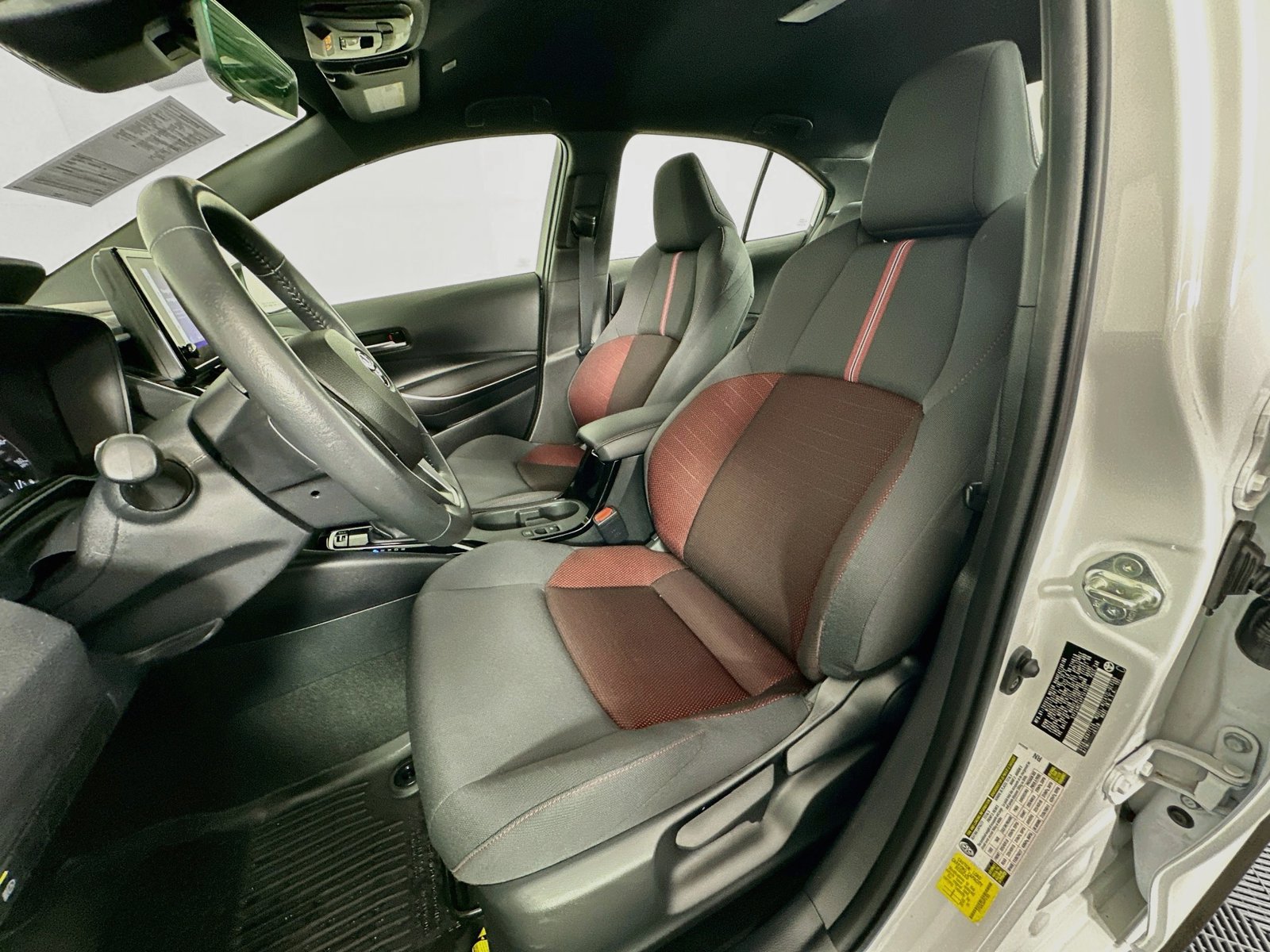 Certified 2023 Toyota Corolla SE FWD image 20