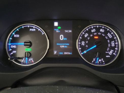 Used 2022 Toyota RAV4 XLE Premium AWD/4WD image 21