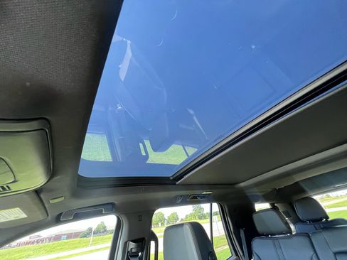 Used 2023 Chevrolet Tahoe RST AWD/4WD image 27