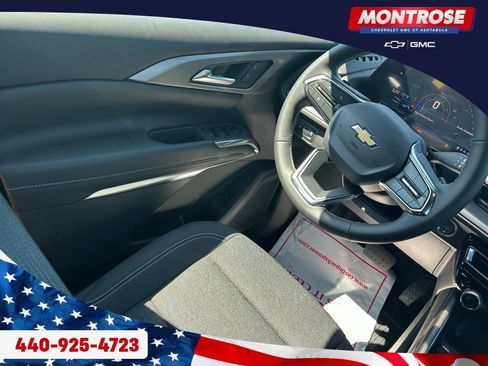 New 2026 Chevrolet Traverse LT w/ Driver Confidence Package image 24