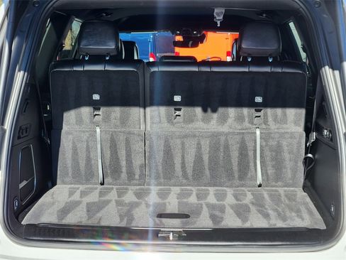 Used 2023 Jeep Wagoneer Series II image 12