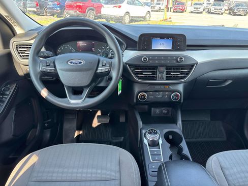 Used 2022 Ford Escape S FWD image 11
