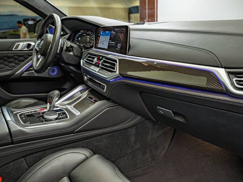 Used 2020 BMW X6 M Competition w/ Executive Package AWD/4WD image 40
