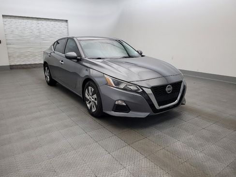 Used 2020 Nissan Altima 2.5 S FWD image 13