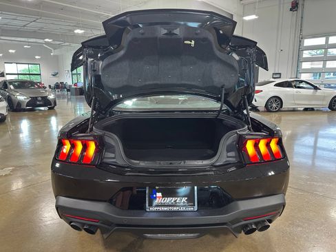 Used 2025 Ford Mustang GT Premium w/ GT Performance Package RWD image 38