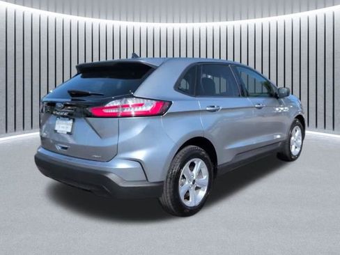 Used 2024 Ford Edge SE AWD/4WD image 5