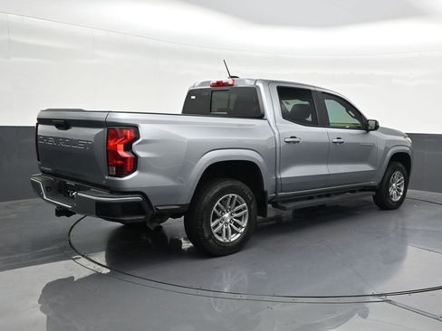 Used 2024 Chevrolet Colorado LT w/ LT Convenience Package RWD image 5