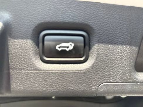 Used 2020 Hyundai Santa Fe SEL image 30