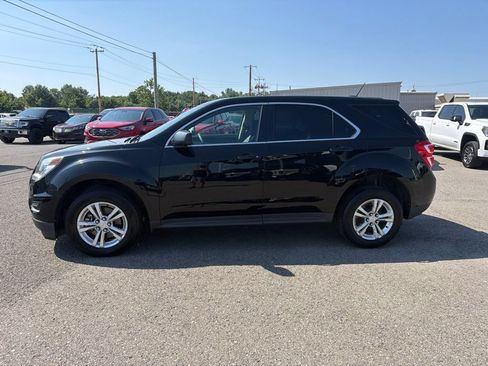 Used 2017 Chevrolet Equinox LS FWD image 7
