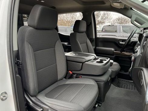 Used 2021 Chevrolet Silverado 1500 LT image 29