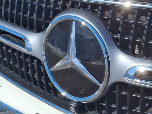 Used 2023 Mercedes-Benz GLC 300 4MATIC image 31