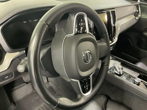 Certified 2022 Volvo S60 B5 Inscription AWD/4WD image 24