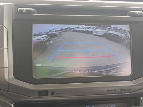 Used 2018 Toyota 4Runner Limited AWD/4WD image 9