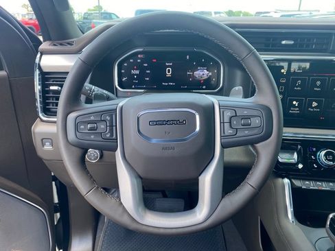 New 2026 GMC Sierra 1500 Denali w/ Denali Reserve Package AWD/4WD image 12