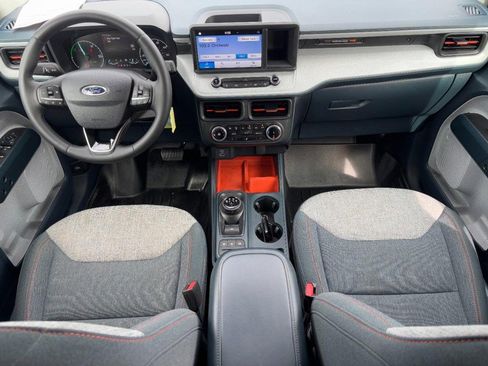 Used 2024 Ford Maverick XLT w/ XLT Luxury Package image 11