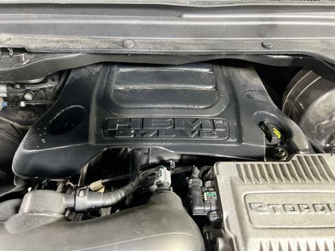 Used 2022 RAM 1500 Laramie image 27